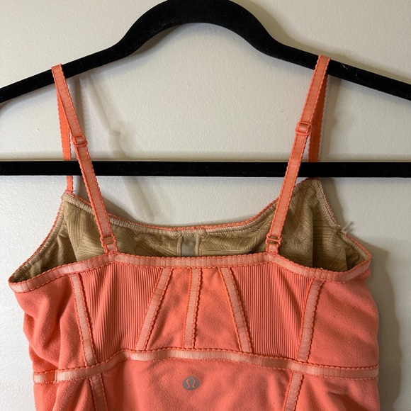 Lululemon Alignment Tank Size 4 - Picture 6 of 9
